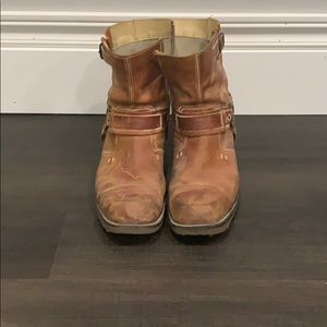 Men’s Steve Madden Distressed Boots